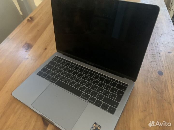 Apple macbook pro 13 2017