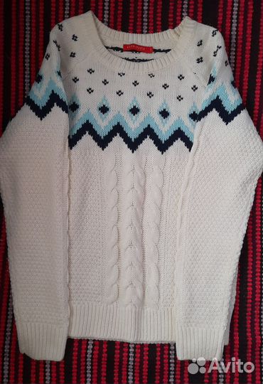 Свитер для девочки р.S