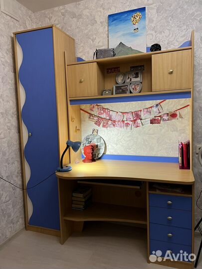 Компьютерный стол со шкафом