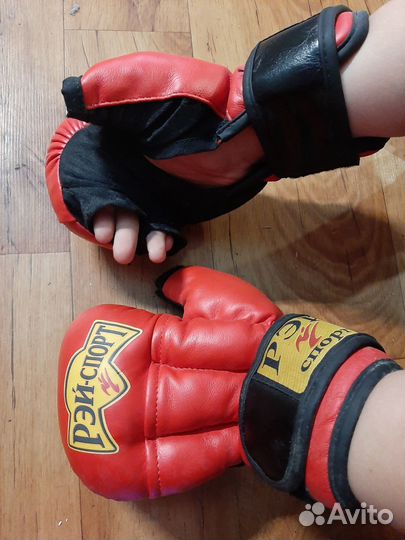 Боксерские перчатки 10 oz детские рэй Спорт