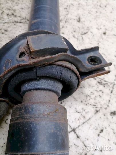 Карданный вал задний Nissan X-Trail T30 демфер под