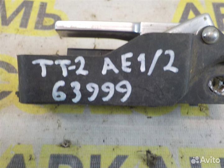 Ручка двери внутренняя левая Ford Focus II 2005-2