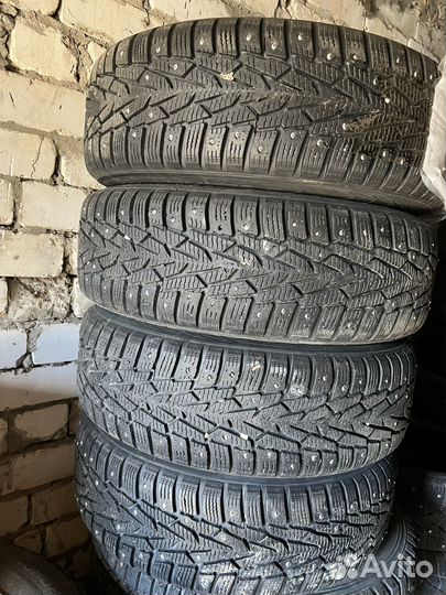 Nokian Tyres Hakkapeliitta 7 185/65 R15 92T