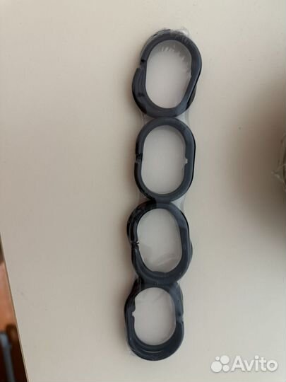 Карниз черный матовый для ванной