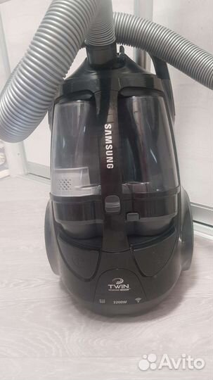 Пылесос Samsung sc8874