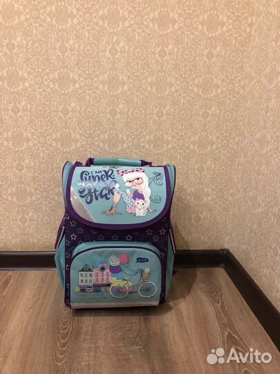 Школьный рюкзак