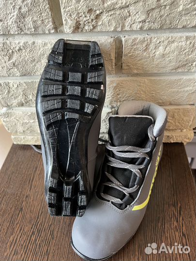 Ботинки лыжные novik 36 р