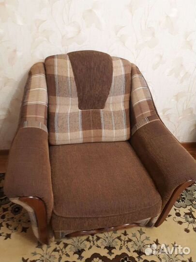 Диван и 2 кресла