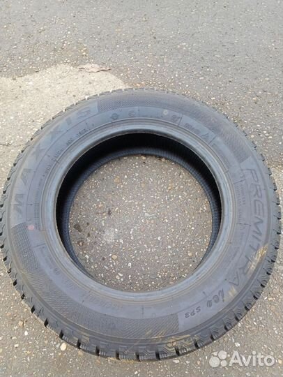 Maxxis Premitra Ice 5 SUV / SP5 185/65 R14 68T