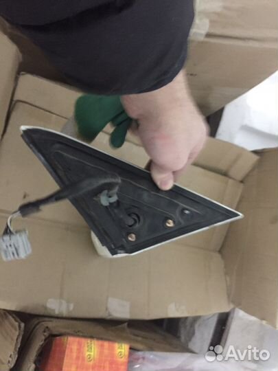 Зеркало правое Honda Accord 6 (cf4)