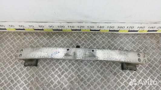 Усилитель бампера передний (кронштейн) toyota coro