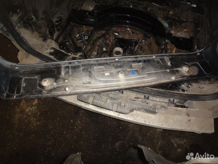 Спойлер Porsche Cayenne 7L5827939C