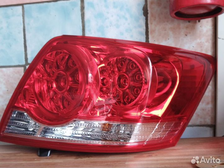 Фара toyota allion 260