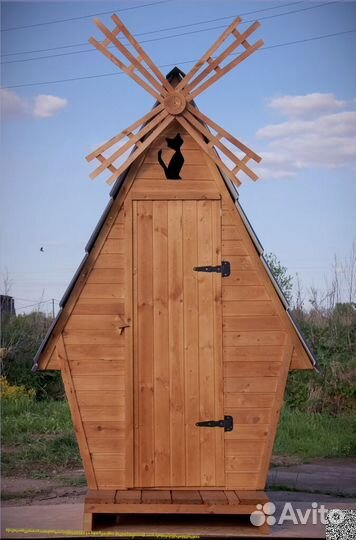 Дачный туалет деревянный KEY670