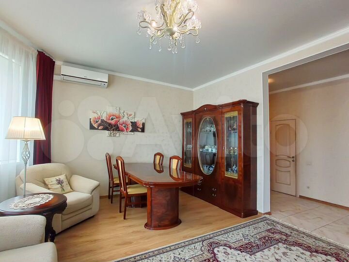 3-к. квартира, 124 м², 5/5 эт.