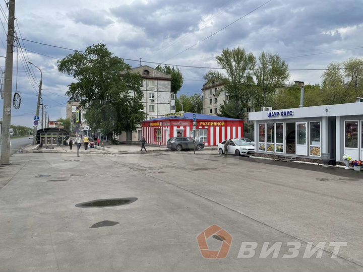 Торговое помещение на первой линии ул. Гагарина