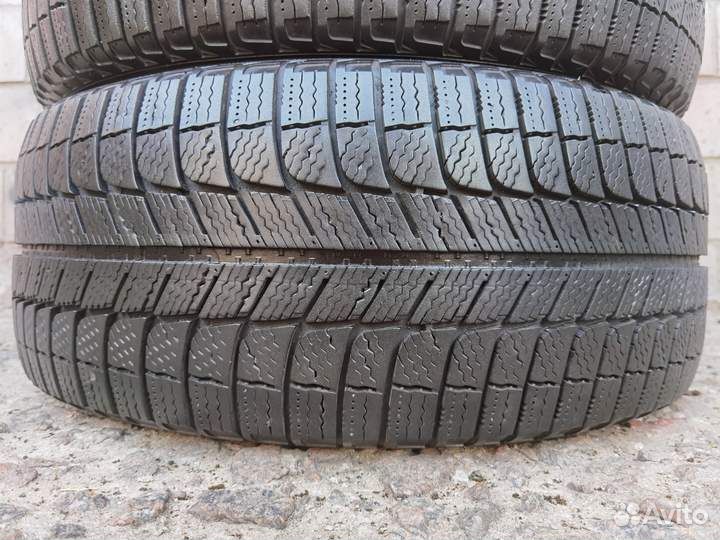 Michelin X-Ice XI3 235/45 R17 97H