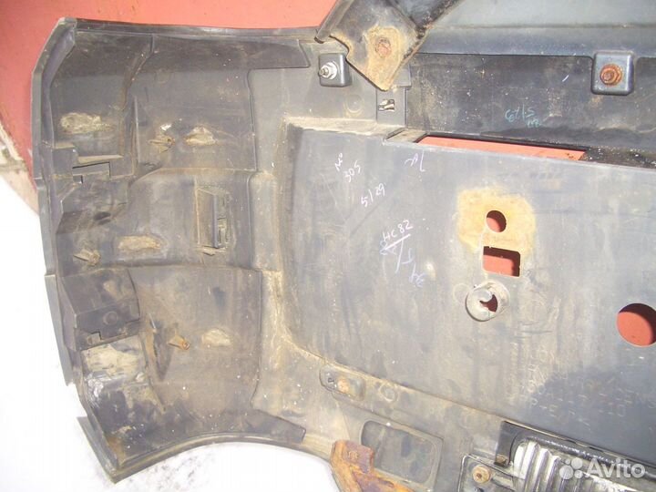 Крышка запасного колеса Митсубиси Паджеро с07-15г