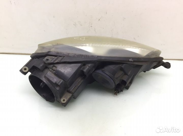 Фара 1K6941005E Volkswagen Golf 5 (2003-2009)