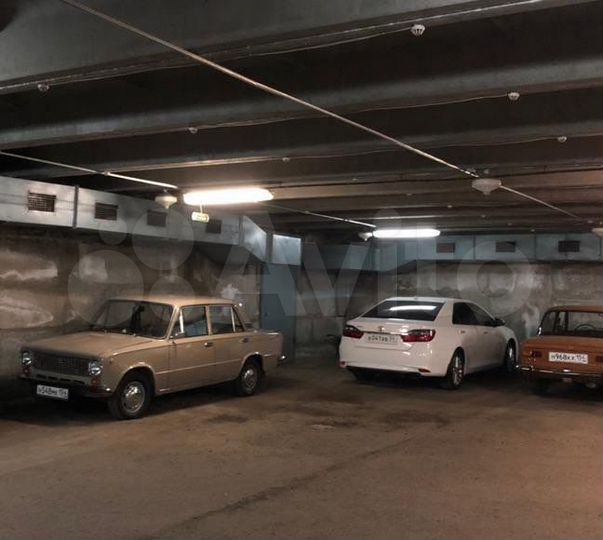 Машиноместо, 15 м²