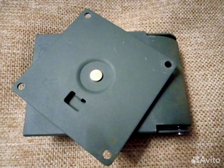 Крепление для телевизора на стену