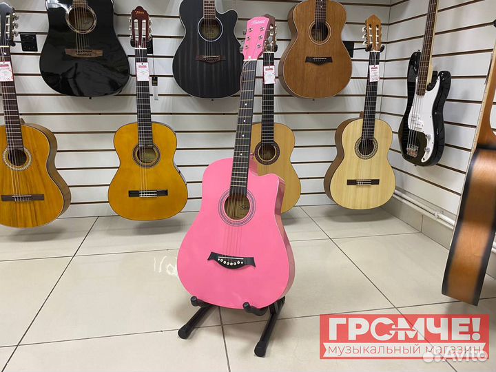 Акустическая гитара Belucci