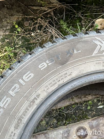 Nokian Tyres Hakkapeliitta 8 205/65 R16 99T