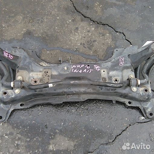 Подрамник toyota aqua NHP10 1NZ-FXE