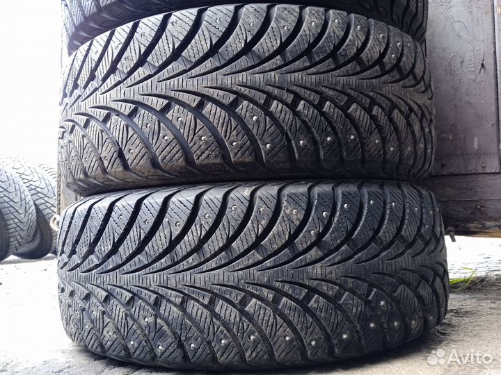 Sava Eskimo Stud 205/55 R16