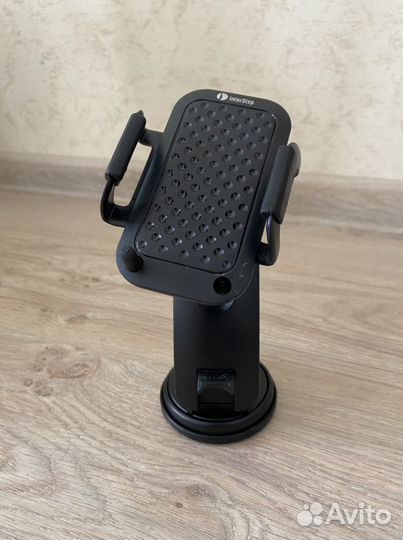 Держатель для телефона в машину б/у