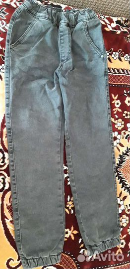 Джинсы