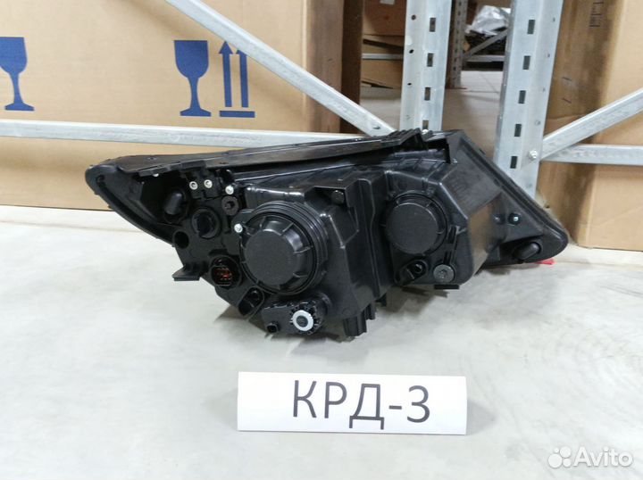 Фара левая Kia Sorento 2 09-20