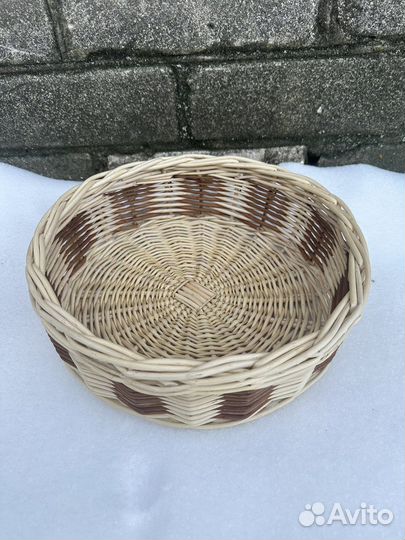 Фруктовница из ивы