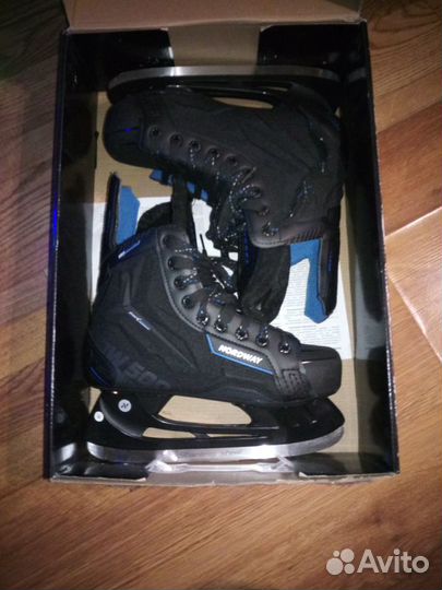 Коньки хоккейные 38 размер