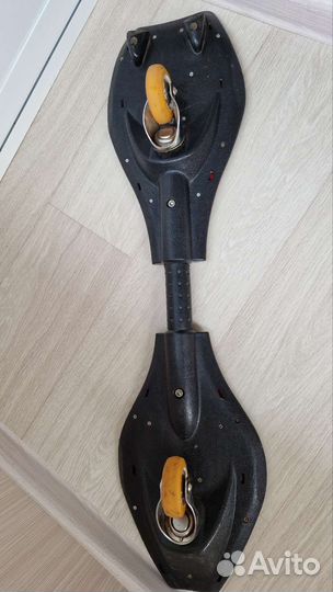 Роллерсёрв Snakeboard Gorgona