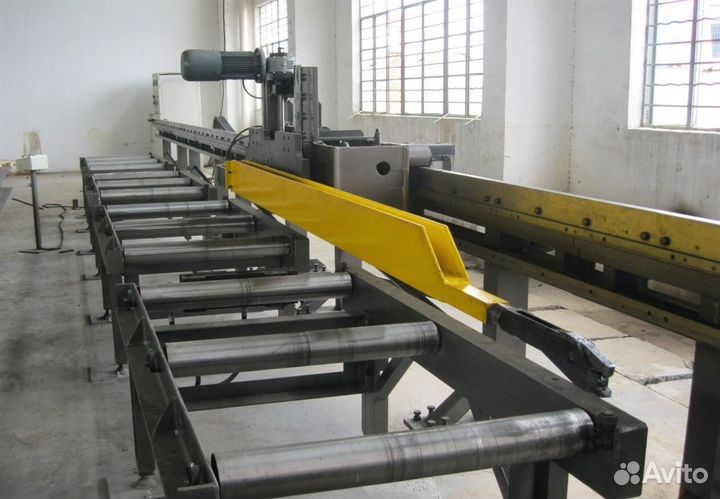 Сверлильный станок трехсторонний