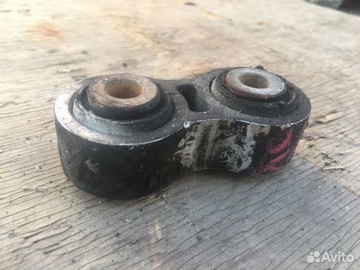 Тяга задняя правая поперечная Volvo XC70 I 00-07г