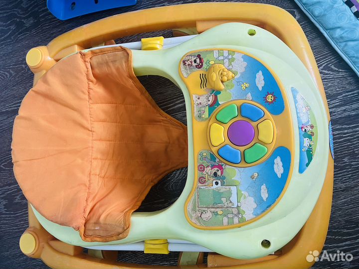 Ходунки, погремушки, развивающий коврик