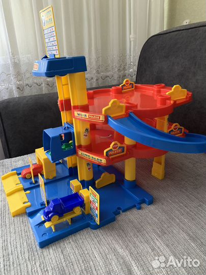 Гараж, парковка Полесье