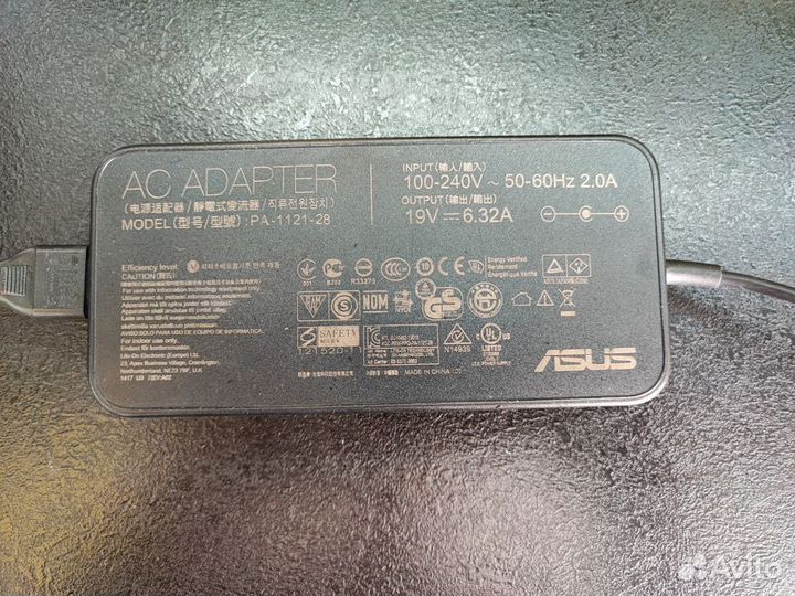 Ноутбук asus G550JK