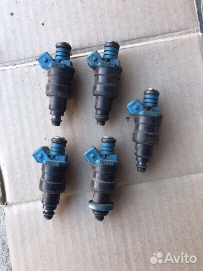 Топливная форсунка Volvo 850