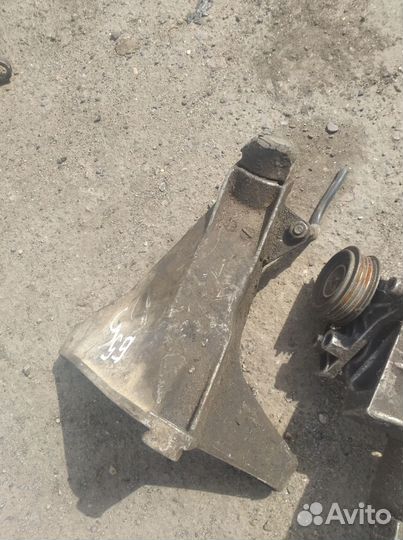 Кронштейн Фольцваген пассат б5