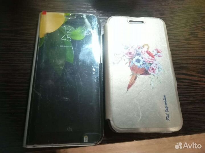 Чехлы на телефон