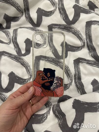 Чехол на iPhone 12