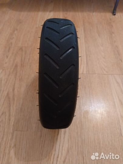 Покрышка на электросамокат 365