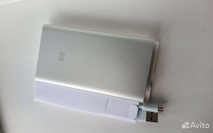Портативный аккумулятор Power Bank MI 5000