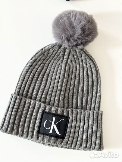 Шапка от Calvin Klein унисекс. оригинал