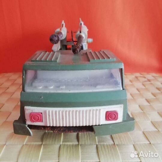 Игрушечнаяя машина СССР