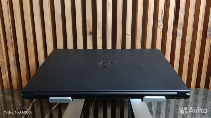 Игровой ноутбук Dell Inspiron 5559