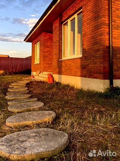 Пошаговая садовая дорожка